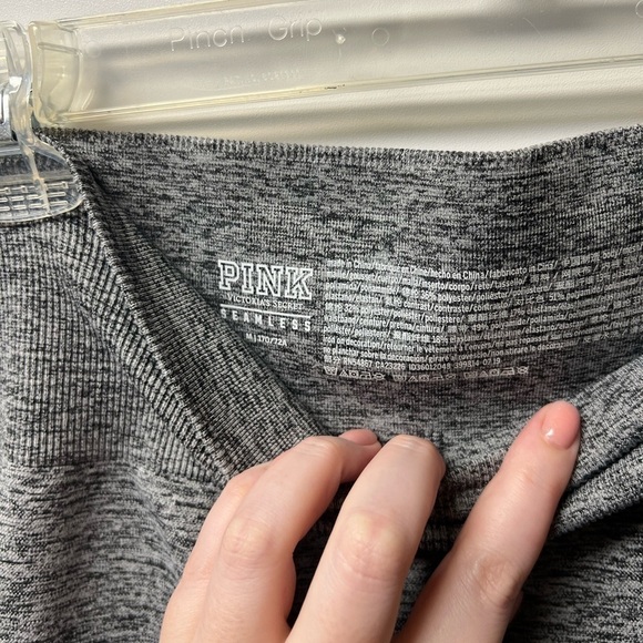PINK Victoria's Secret Gray Seamless Leggings, Medium, NWOT - Picture 4 of 6